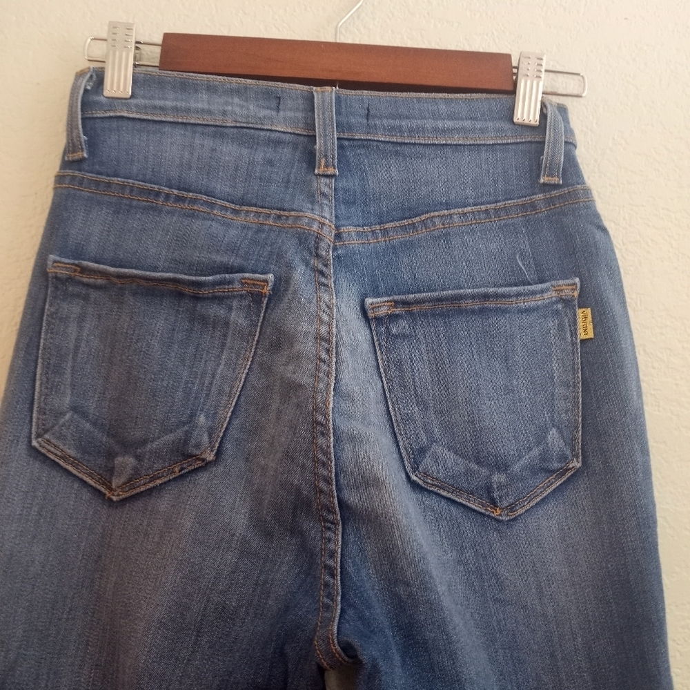Vibrant 70s Style High Waist Button Fly Stretch Denim Fit a Flare Bohemian Jean - Picture 5 of 9